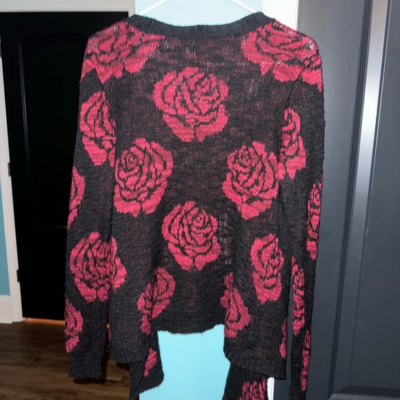 Cardigan - Picture 2 of 2